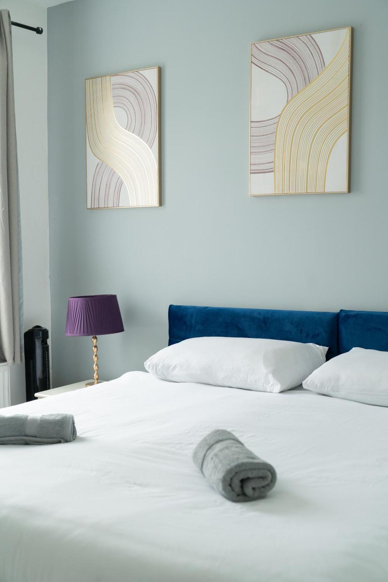 Modern 2 Bed East London Home By Rebby Properties Sleeps 5 Near Canning Town Station Dış mekan fotoğraf